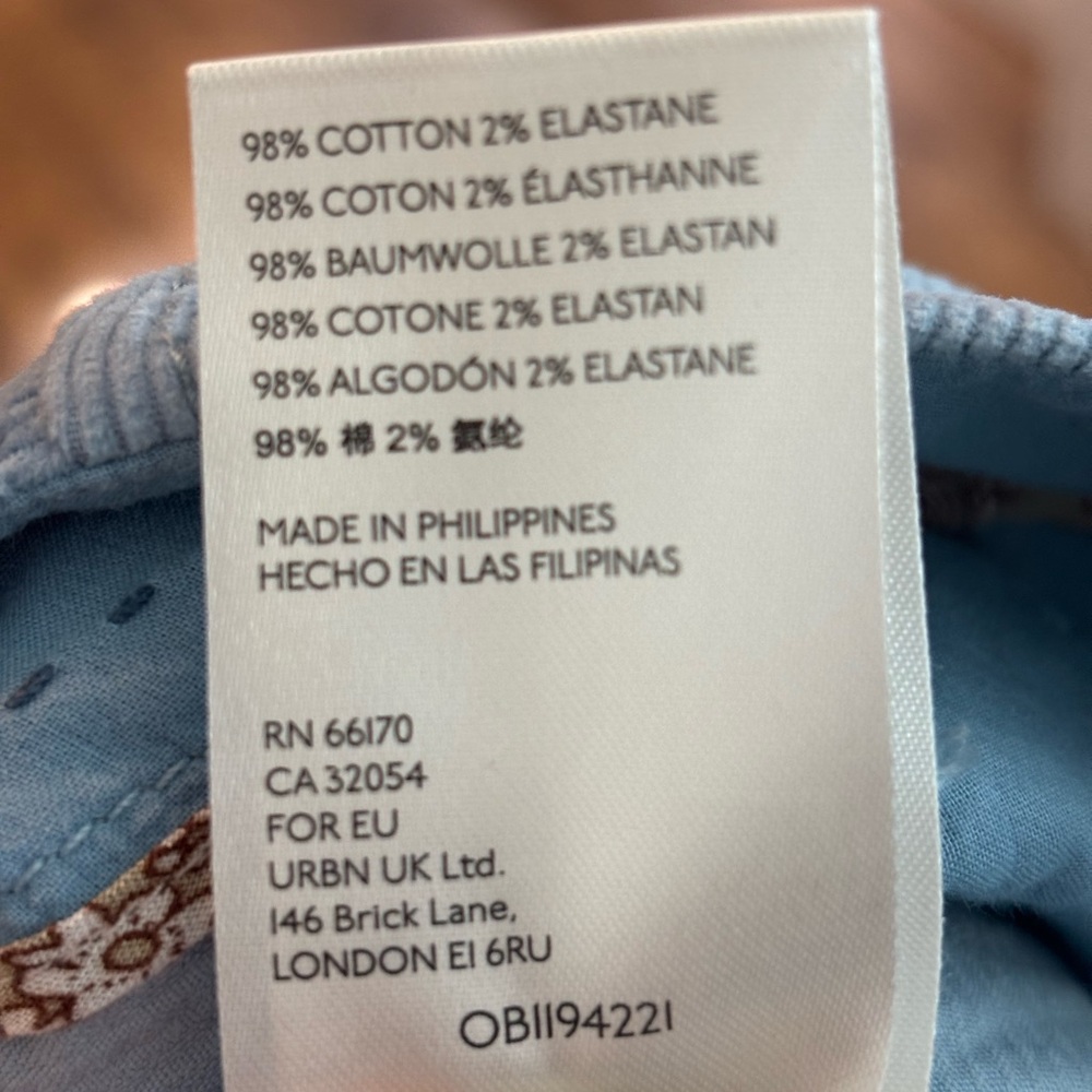 EUC - Baby Blue Corduroy Type Cropped Pants - Picture 7 of 7
